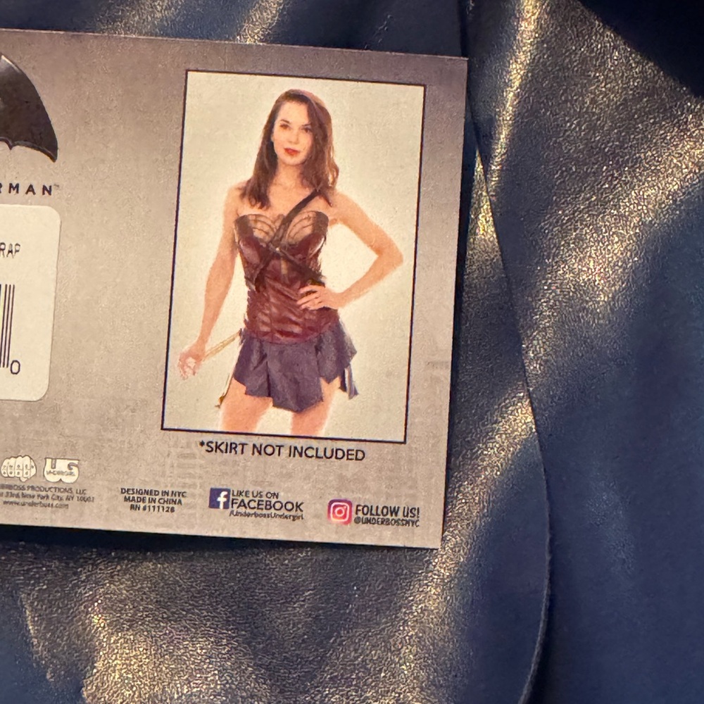 Wonder Woman  costume 2x
